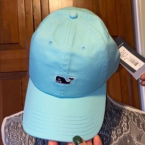 vineyard vines hat